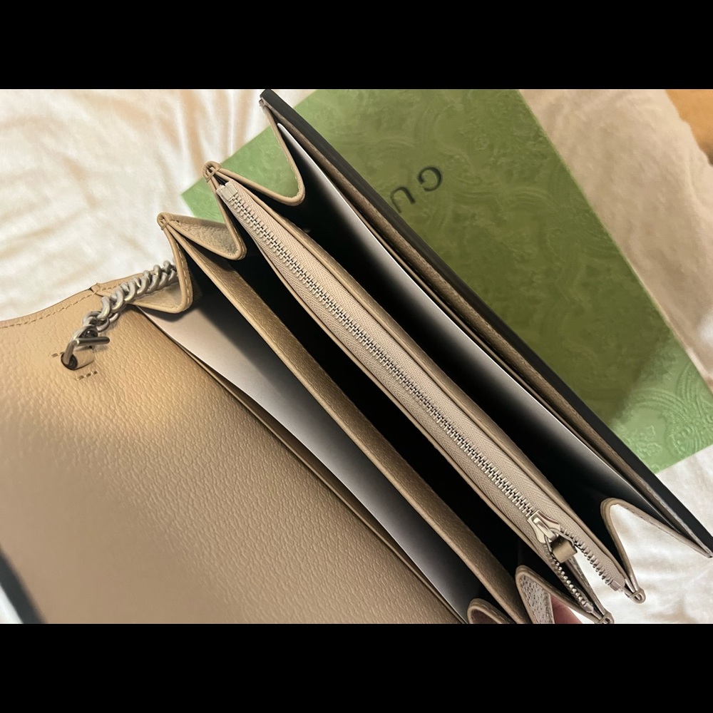 BRAND NEW/NEVER WORN Gucci Dinoysus Chain Wallet! - Picture 4 of 5